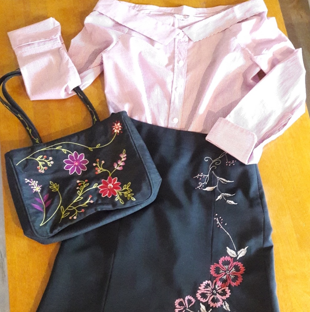 Classic, FLIRTY, career, fun ensemble!